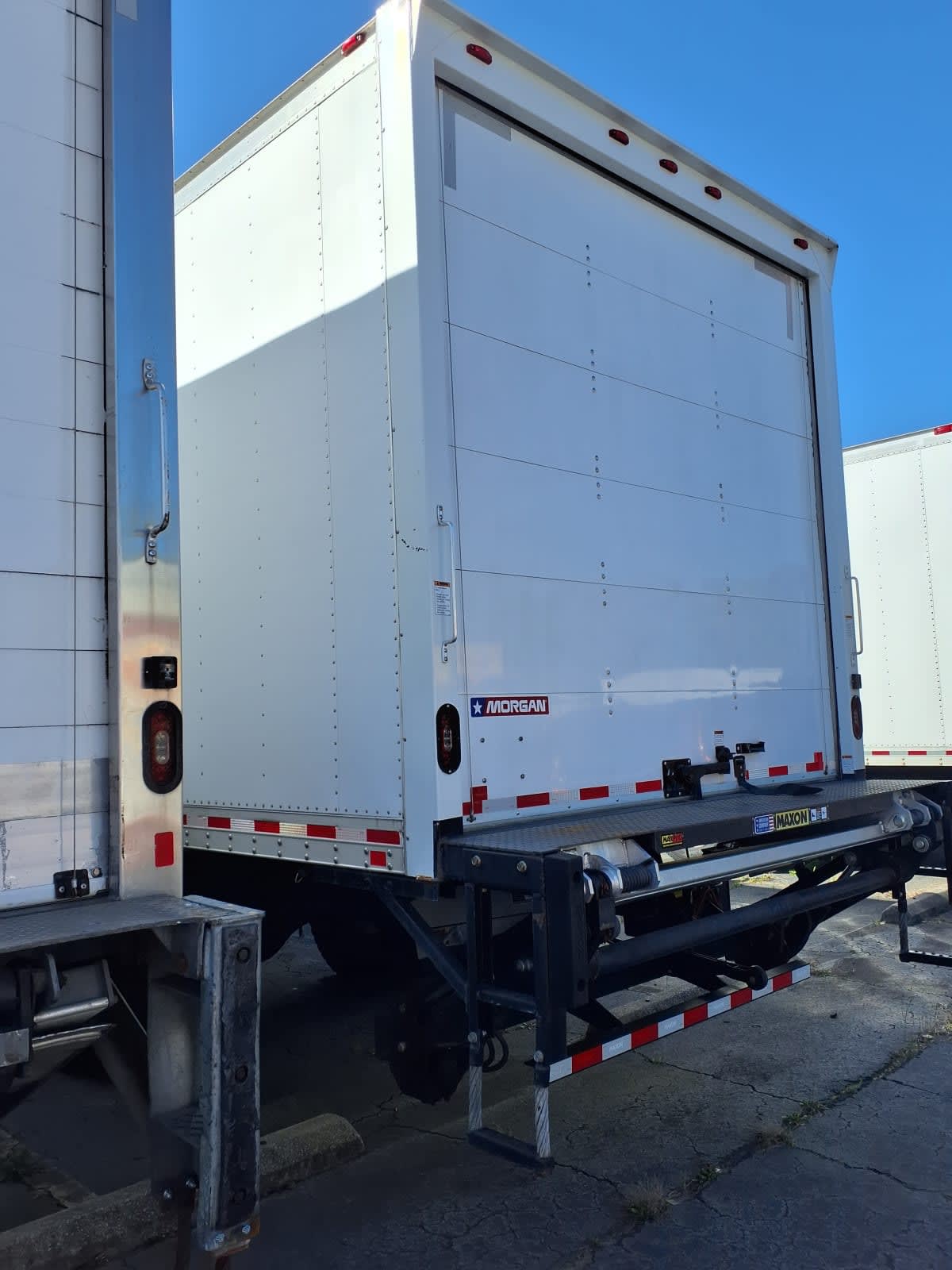 2018 Freightliner/Mercedes M2 106 754913