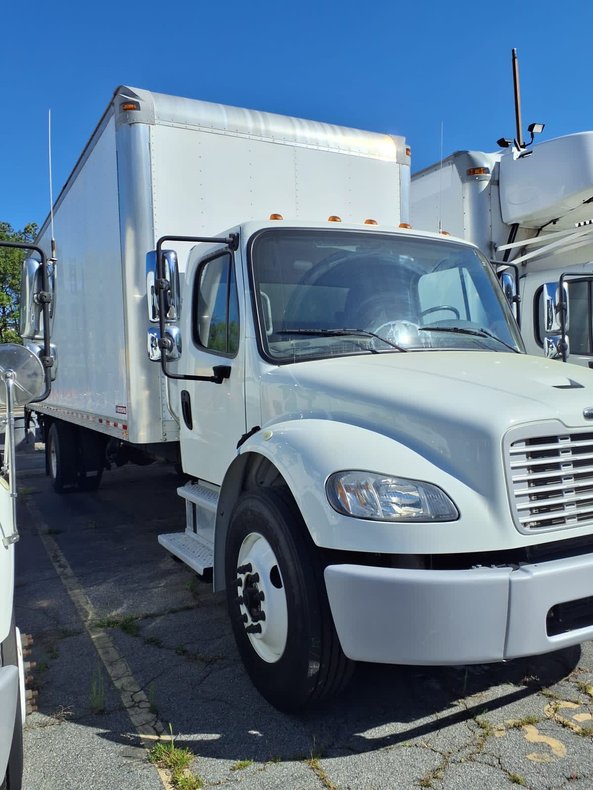 2018 Freightliner/Mercedes M2 106 754913