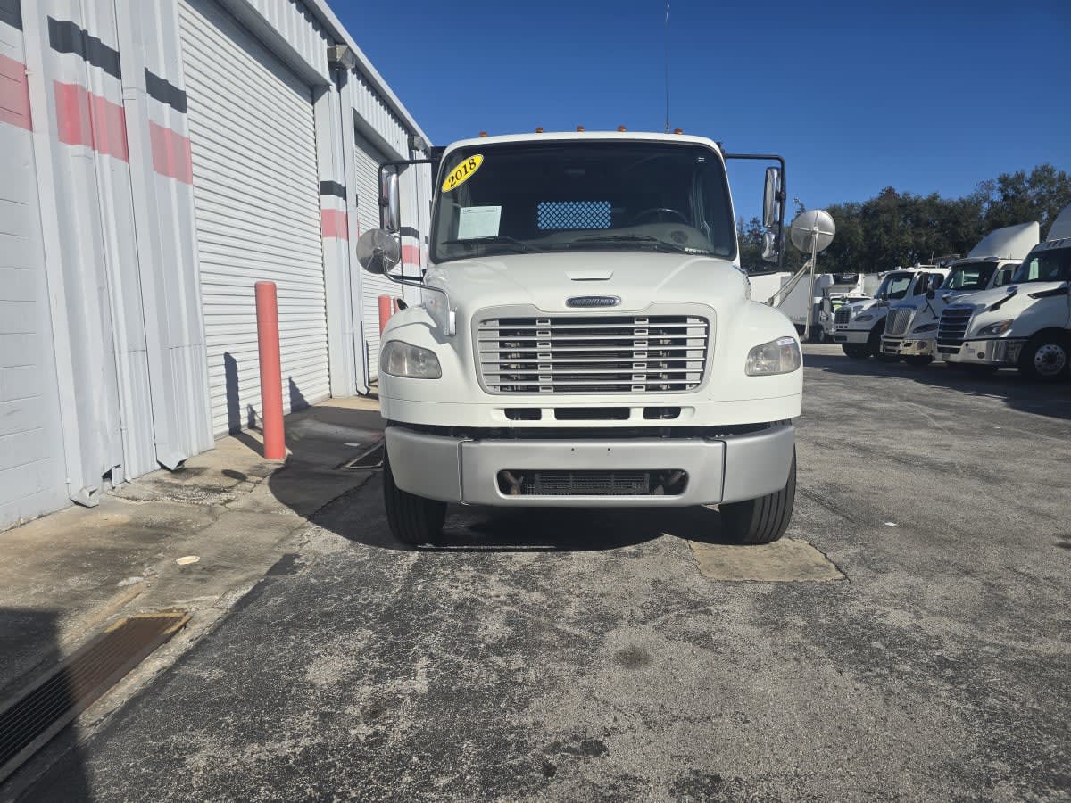 2018 Freightliner/Mercedes M2 106 754930