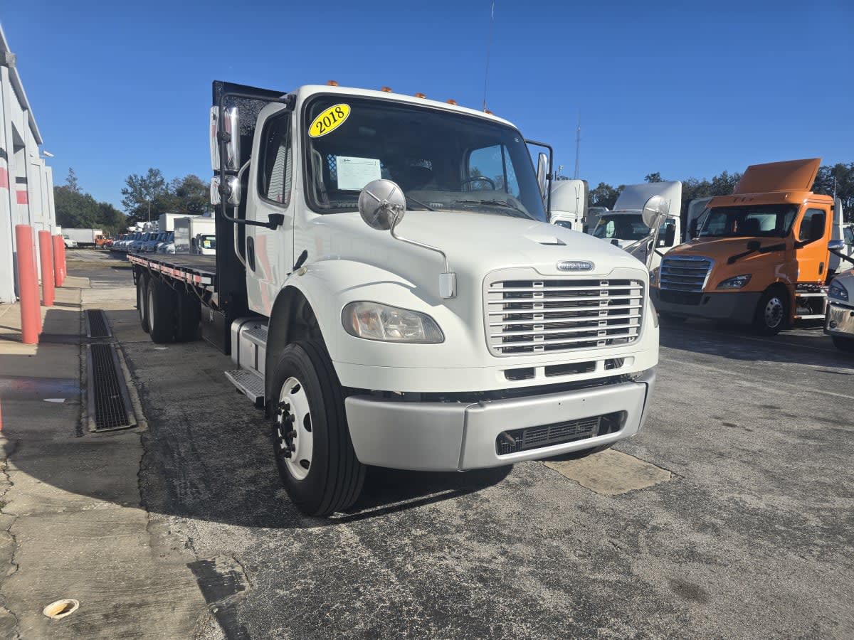 2018 Freightliner/Mercedes M2 106 754930