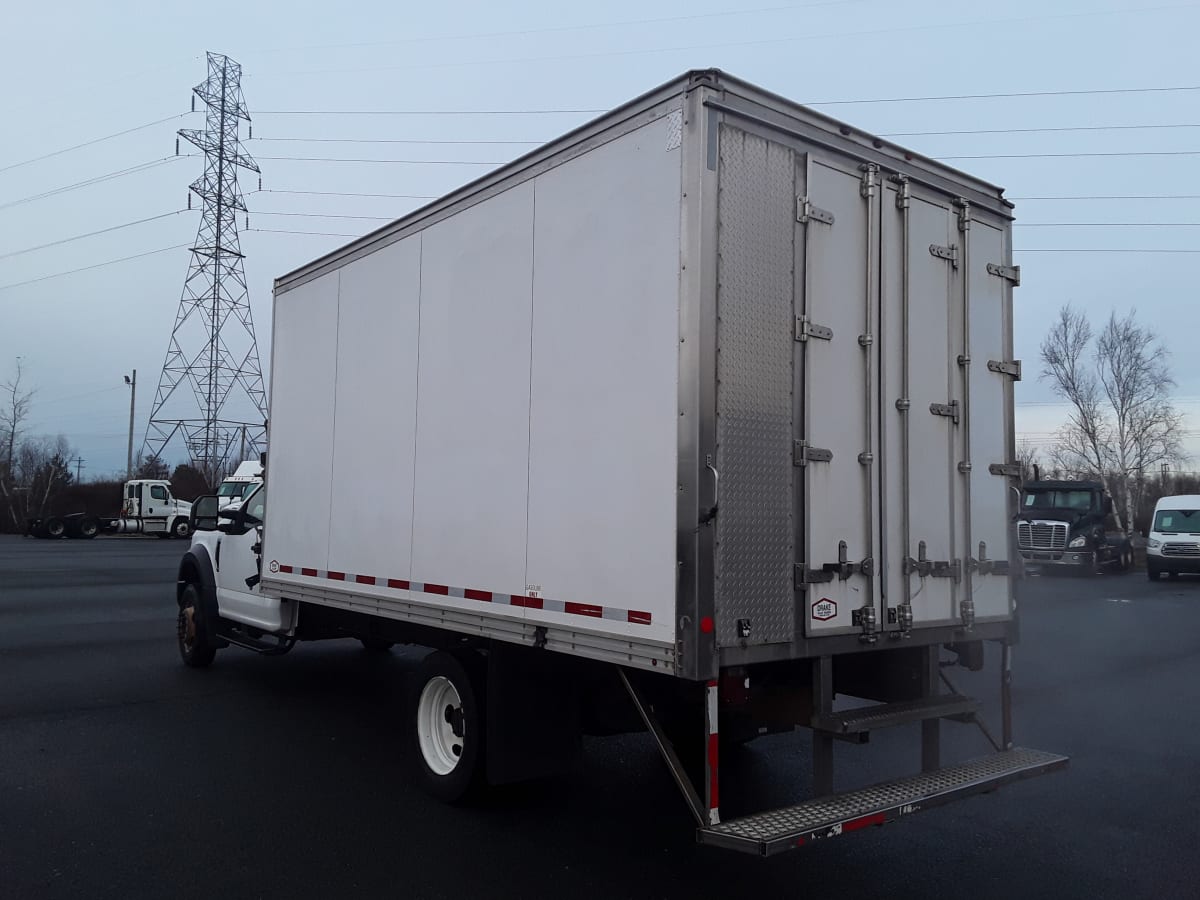 2017 Ford Motor Company F550 754976
