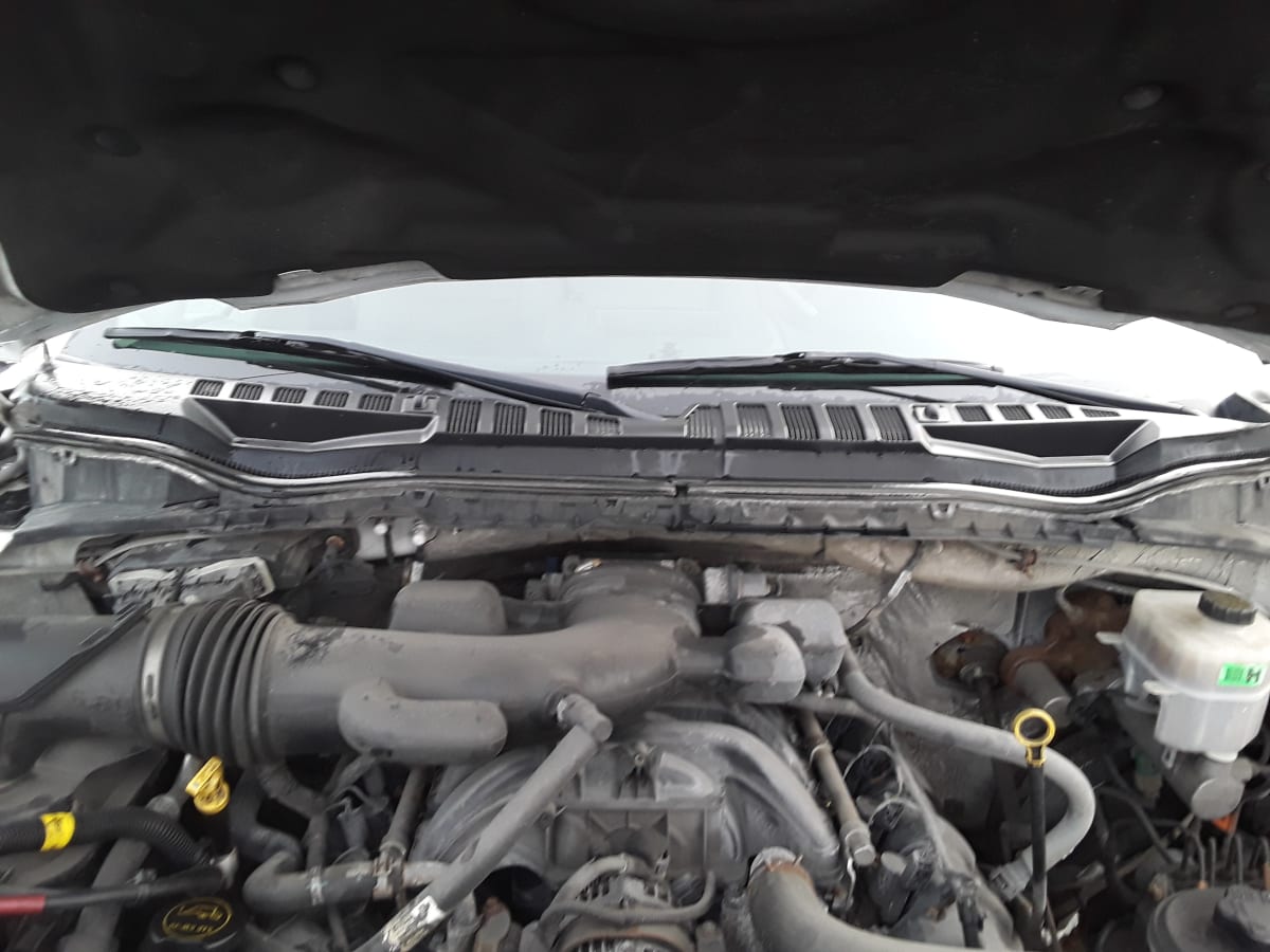 2017 Ford Motor Company F550 754976