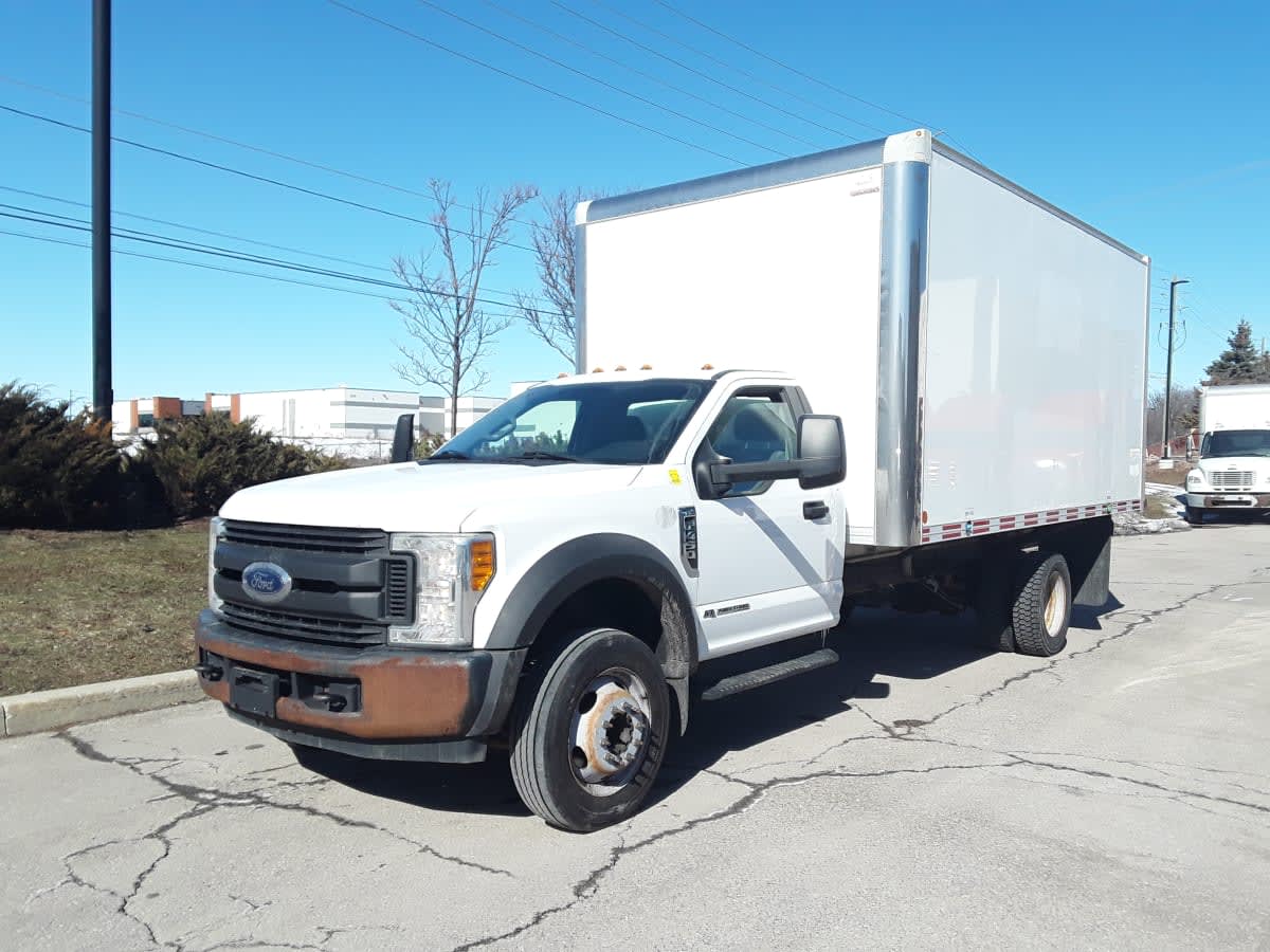 2017 Ford Motor Company F450 755113