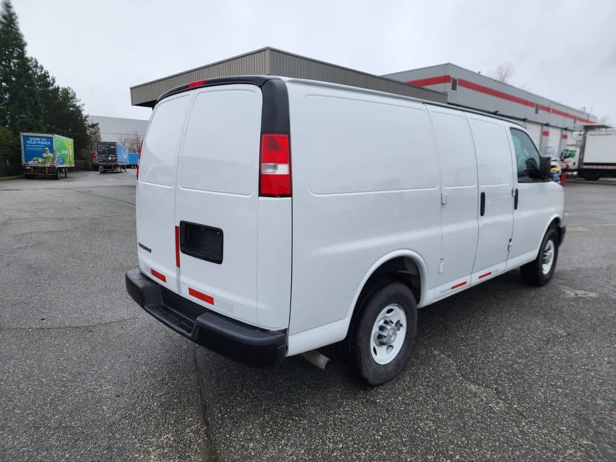 2017 Chevrolet Motor Div. CG23405 755120