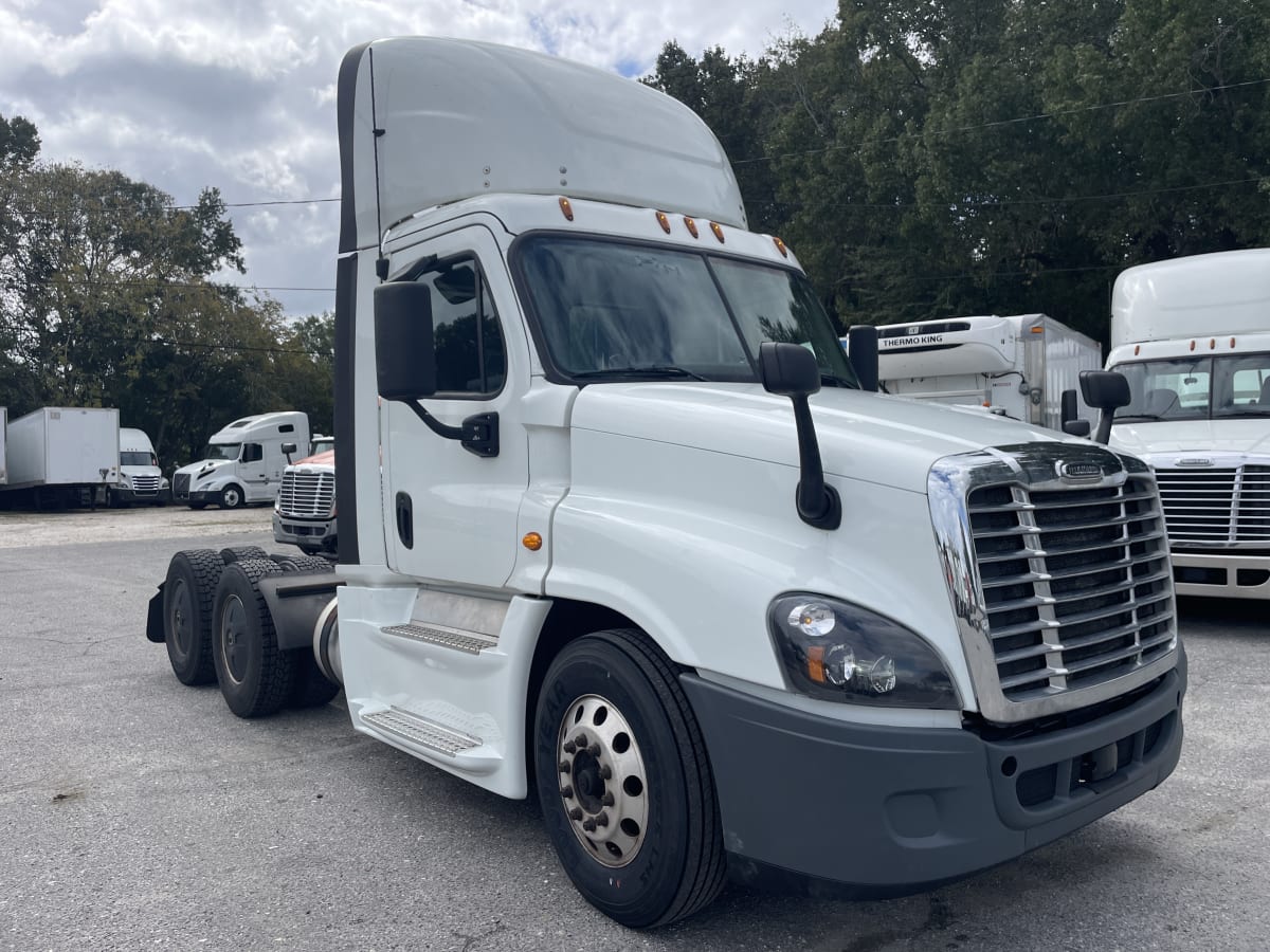 2018 Freightliner/Mercedes CASCADIA 125 755314