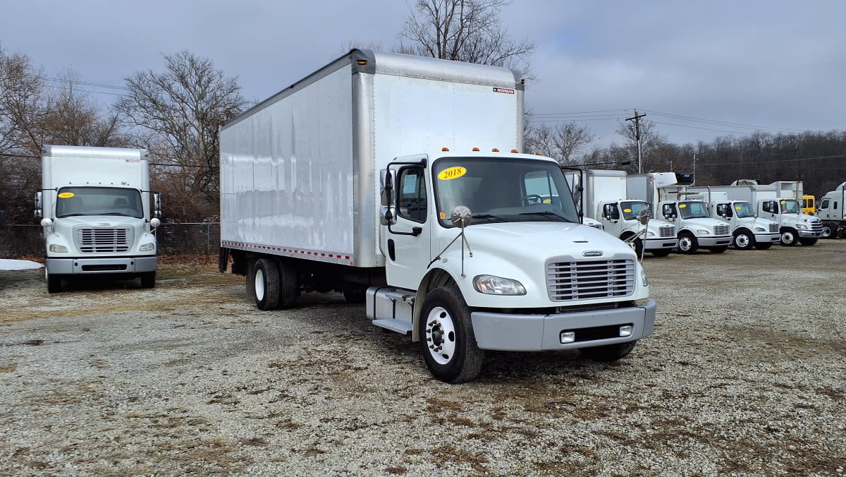 2018 Freightliner/Mercedes M2 106 755408