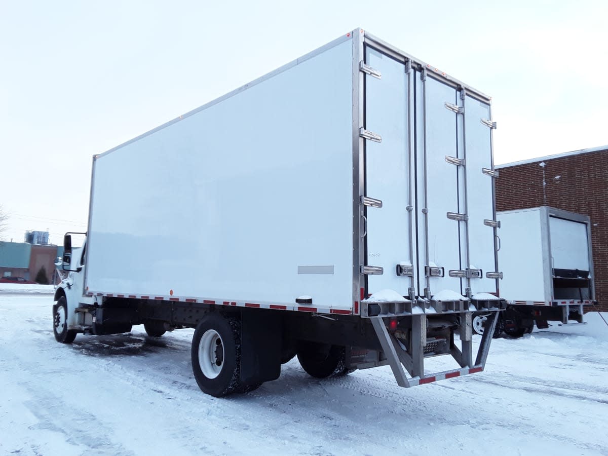 2018 Freightliner/Mercedes M2 106 755607