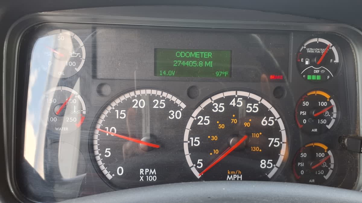 2018 Freightliner M2 106 755686