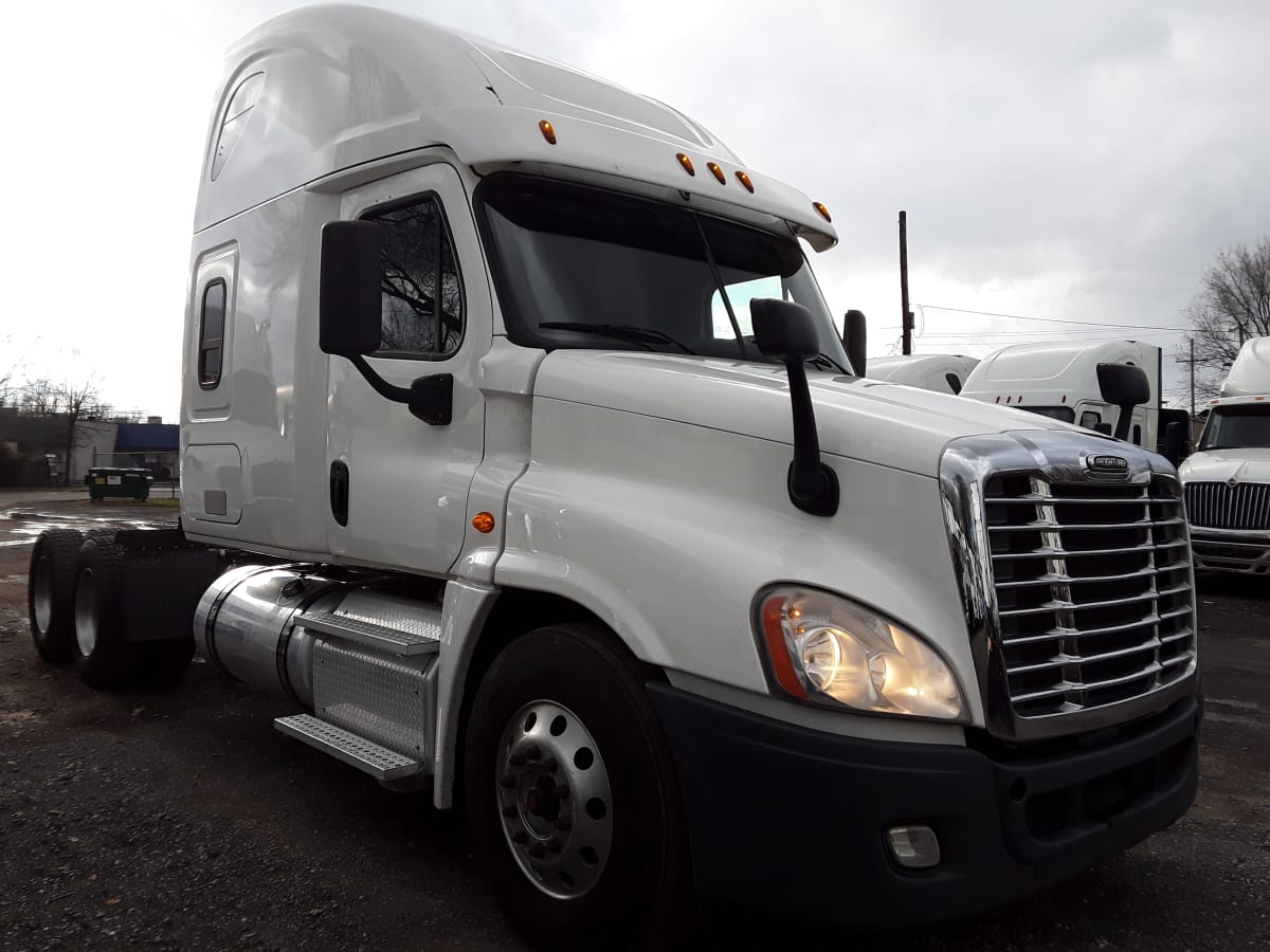 2018 Freightliner/Mercedes CASCADIA 125 756097