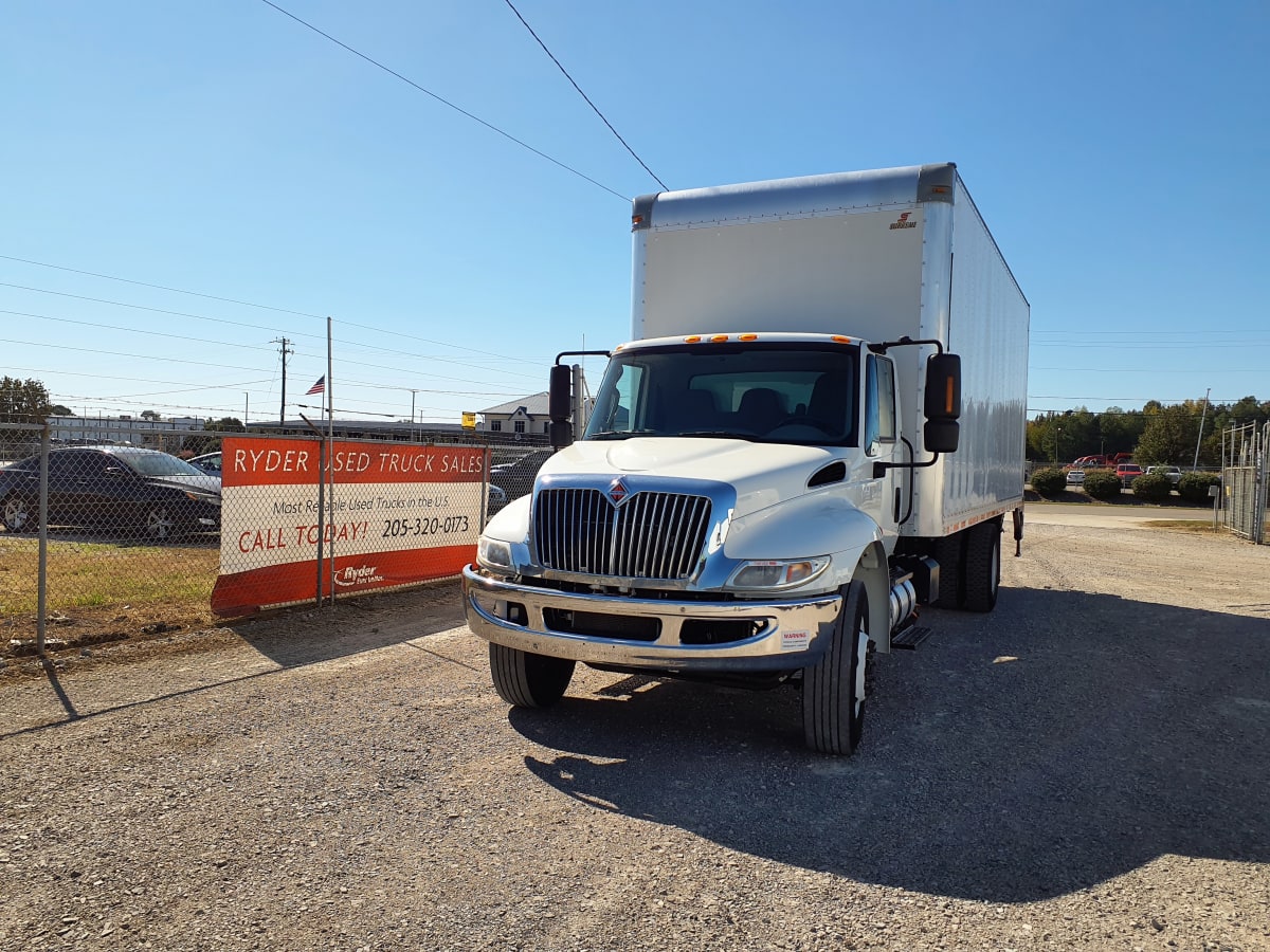 2018 Navistar International 4300 756183