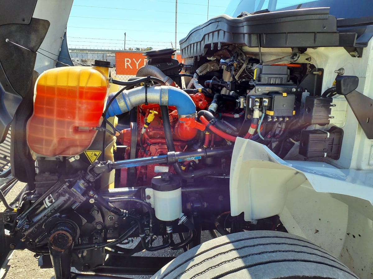 2018 Navistar International 4300 756184