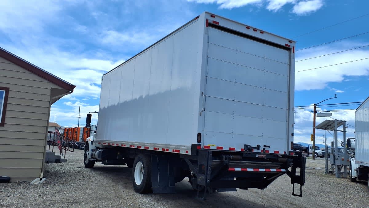 2018 International 4300 in Commerce City, CO — photo 6