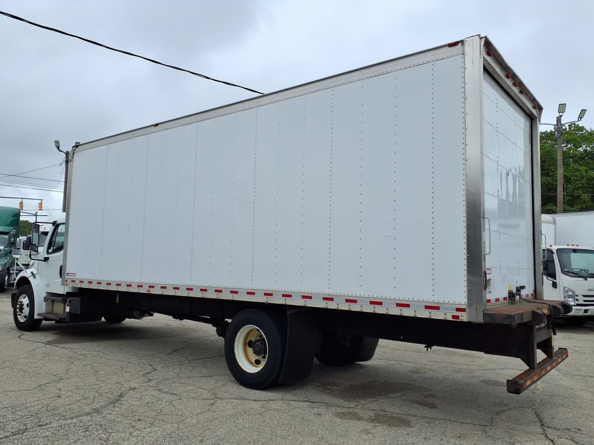 2018 Freightliner M2 106 756518