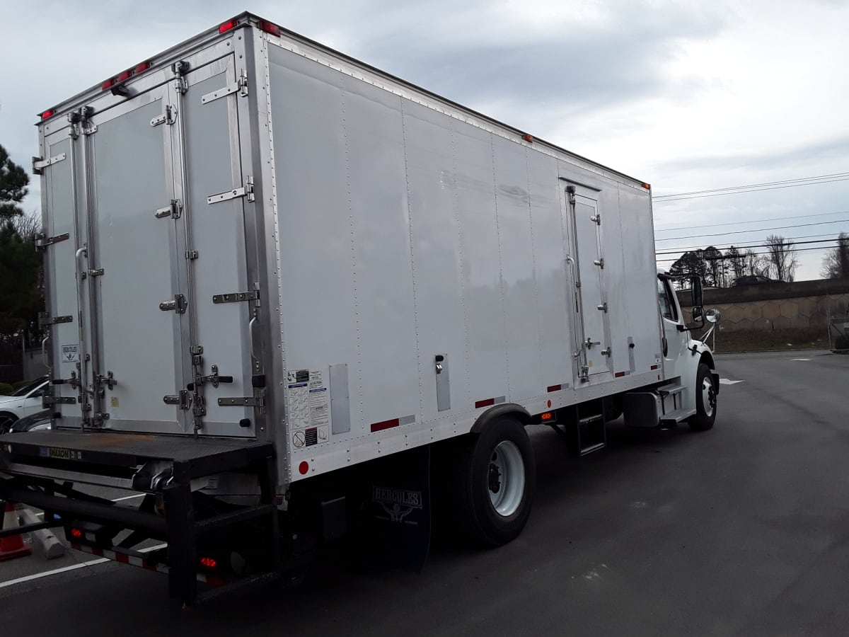 2018 Freightliner/Mercedes M2 106 756899