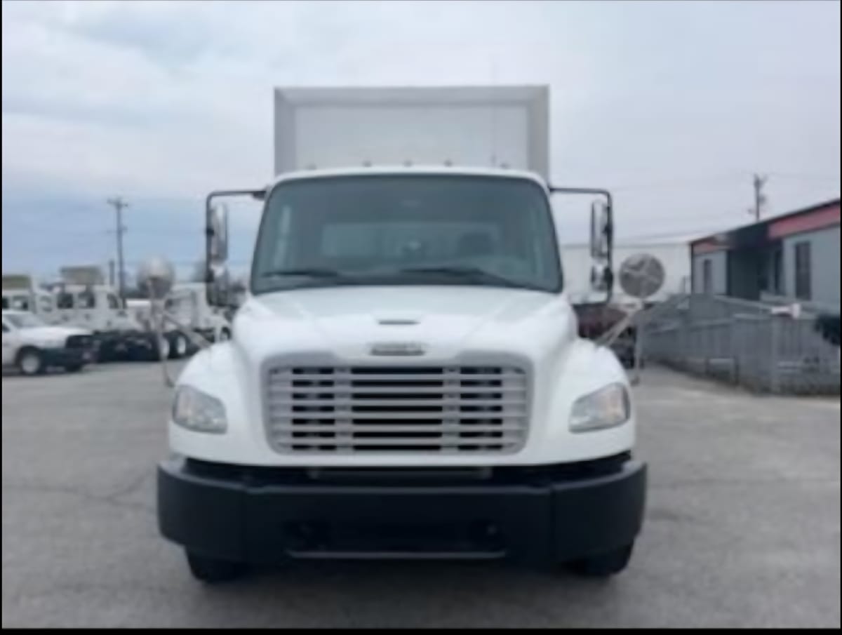 2018 Freightliner/Mercedes M2 106 756906