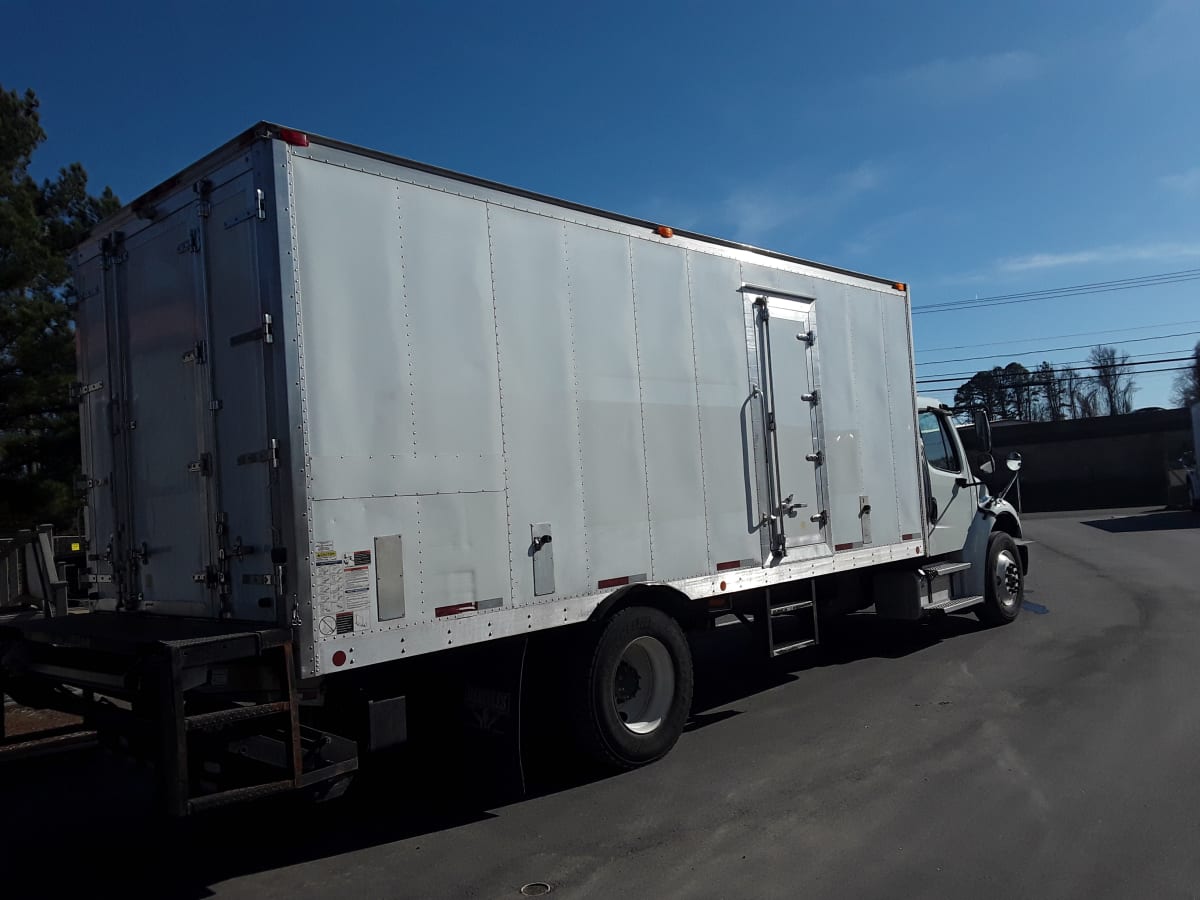 2018 Freightliner/Mercedes M2 106 756910