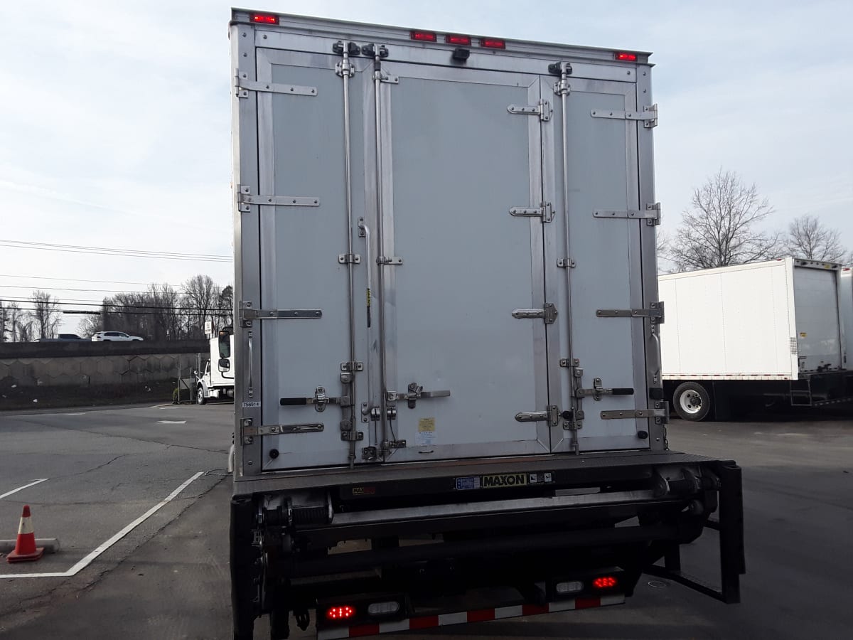 2018 Freightliner/Mercedes M2 106 756914