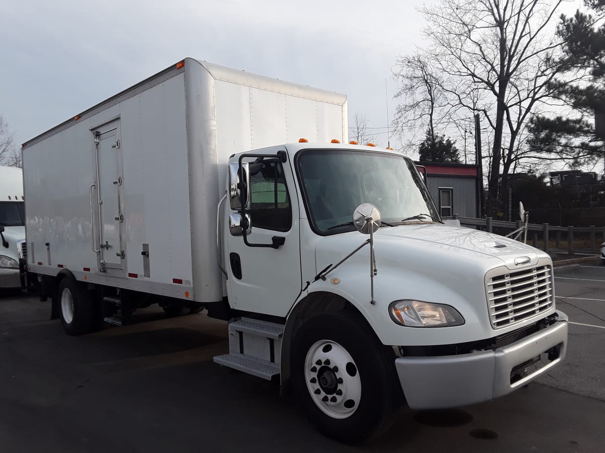2018 Freightliner/Mercedes M2 106 756914