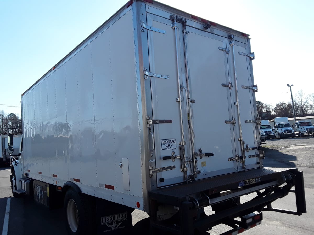 2018 Freightliner/Mercedes M2 106 756917
