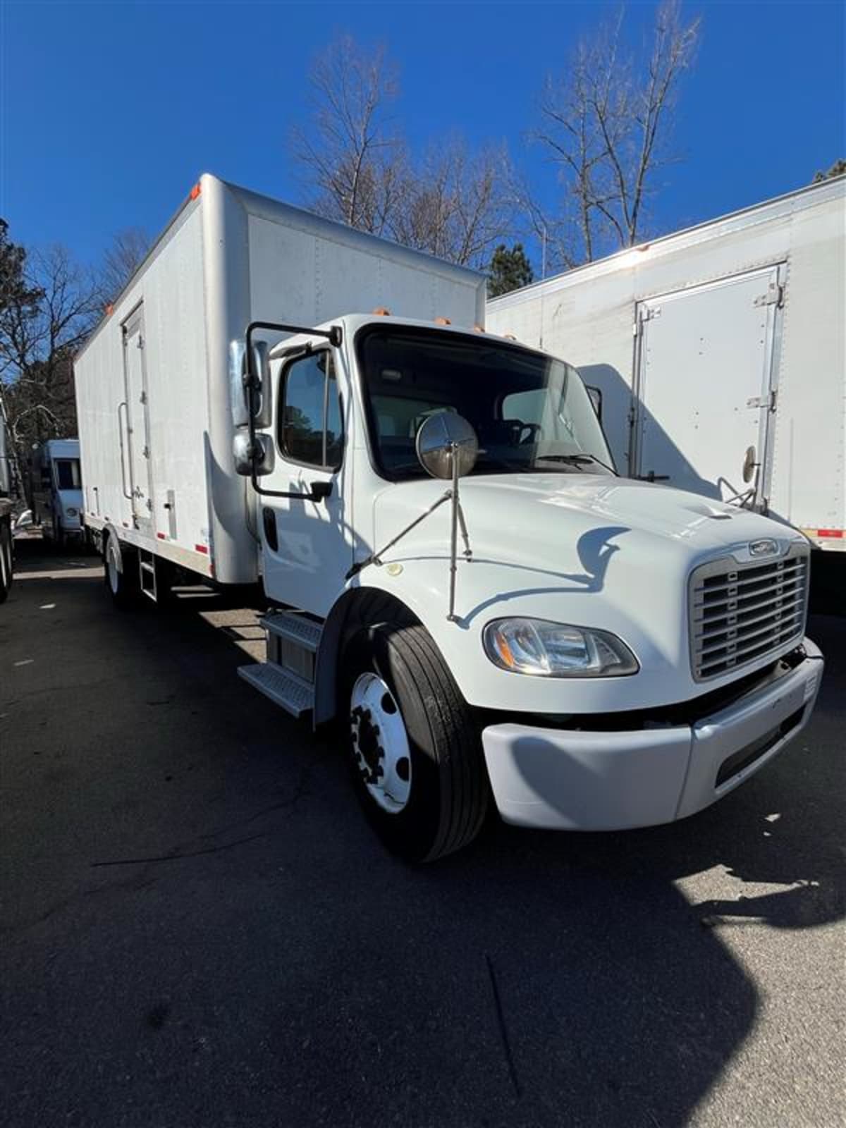 2018 Freightliner/Mercedes M2 106 756918