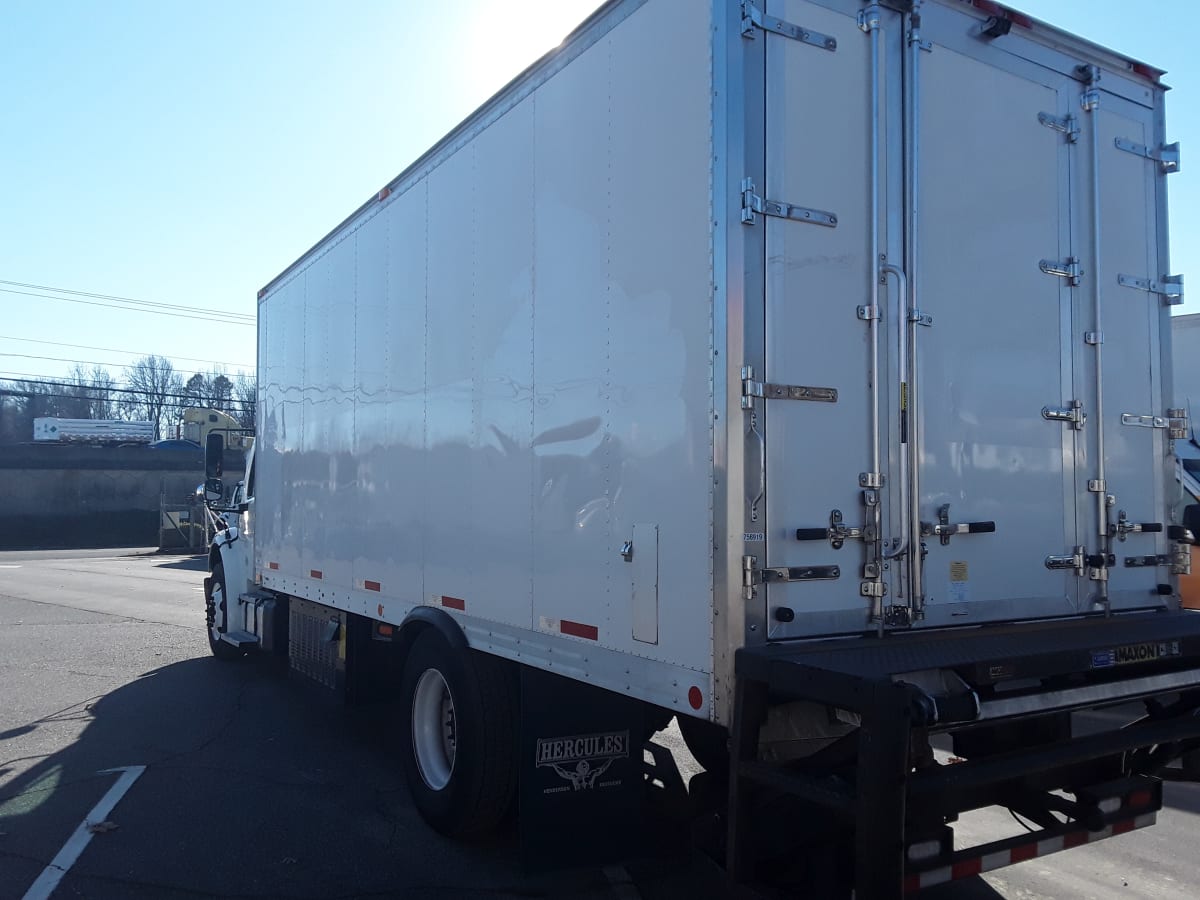 2018 Freightliner/Mercedes M2 106 756919