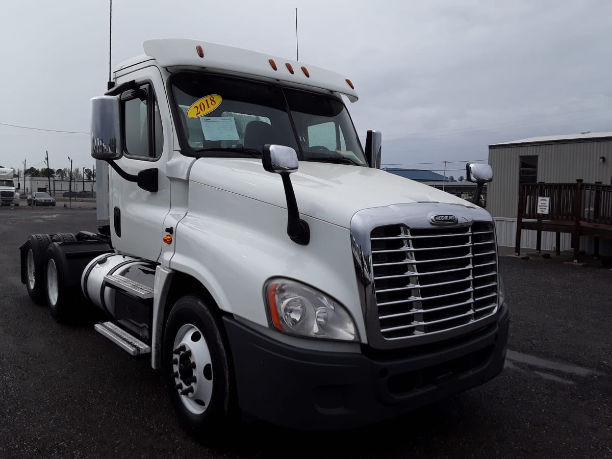 2018 Freightliner/Mercedes CASCADIA 125 757101