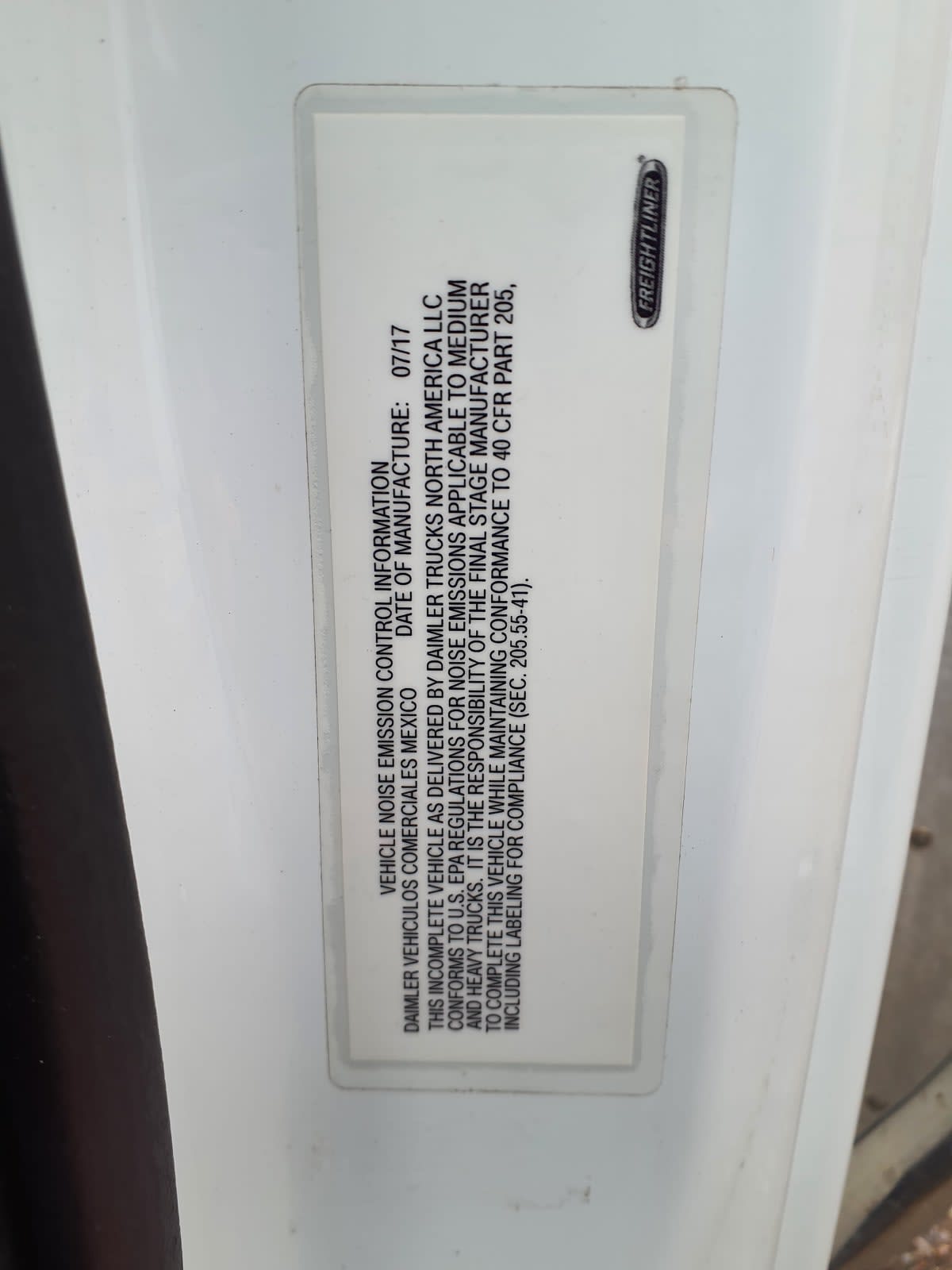 2018 Freightliner M2 106 - image 12