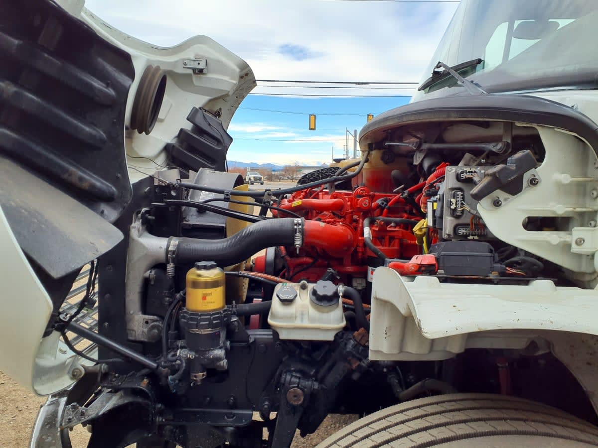 2018 Freightliner M2 106 - image 9