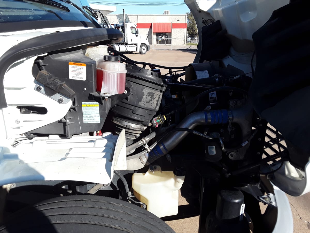 2018 Freightliner/Mercedes M2 106 757275