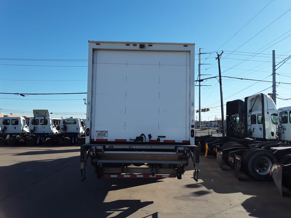 2018 Freightliner/Mercedes M2 106 757275