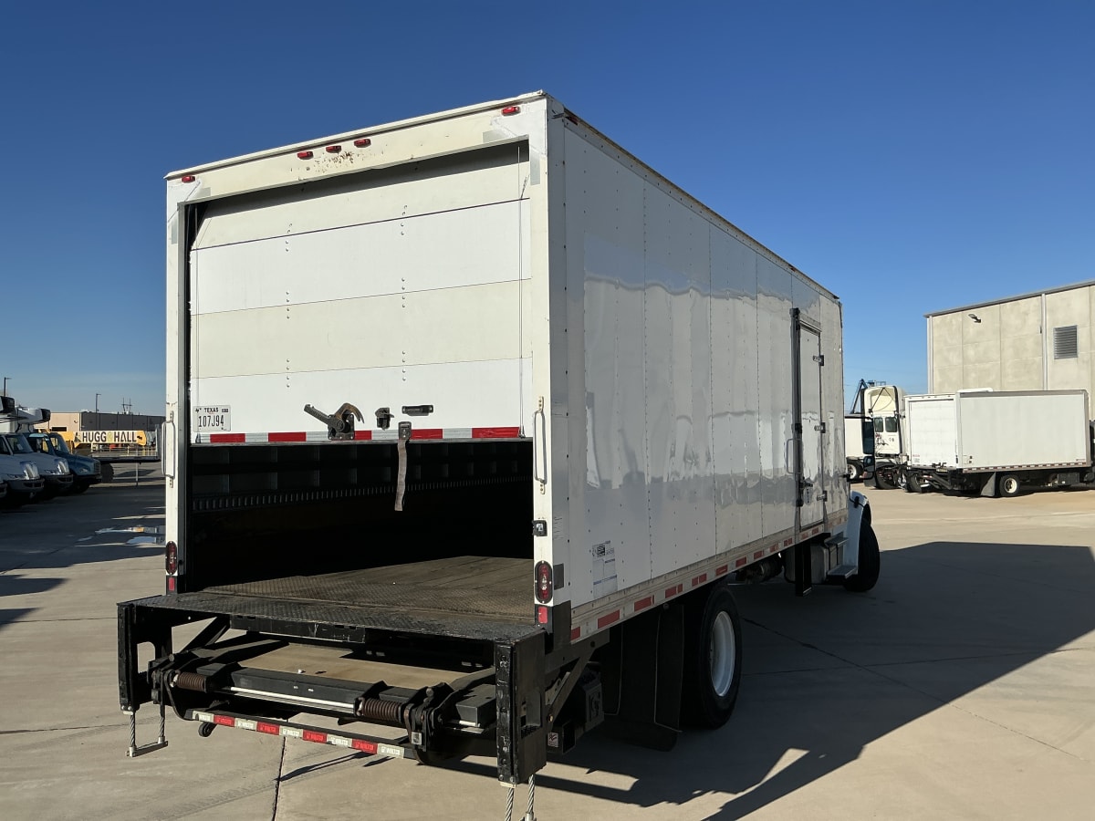 2018 Freightliner/Mercedes M2 106 757386
