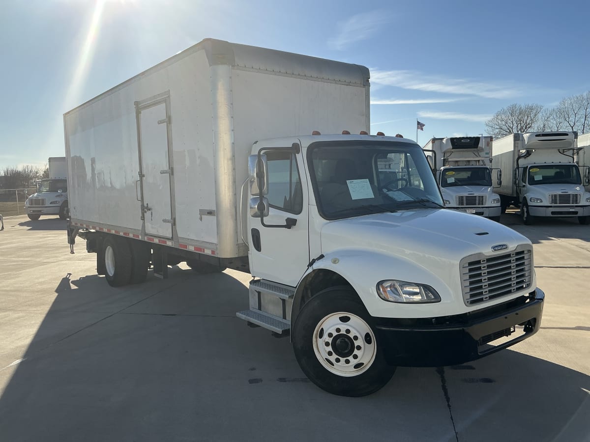 2018 Freightliner/Mercedes M2 106 757386