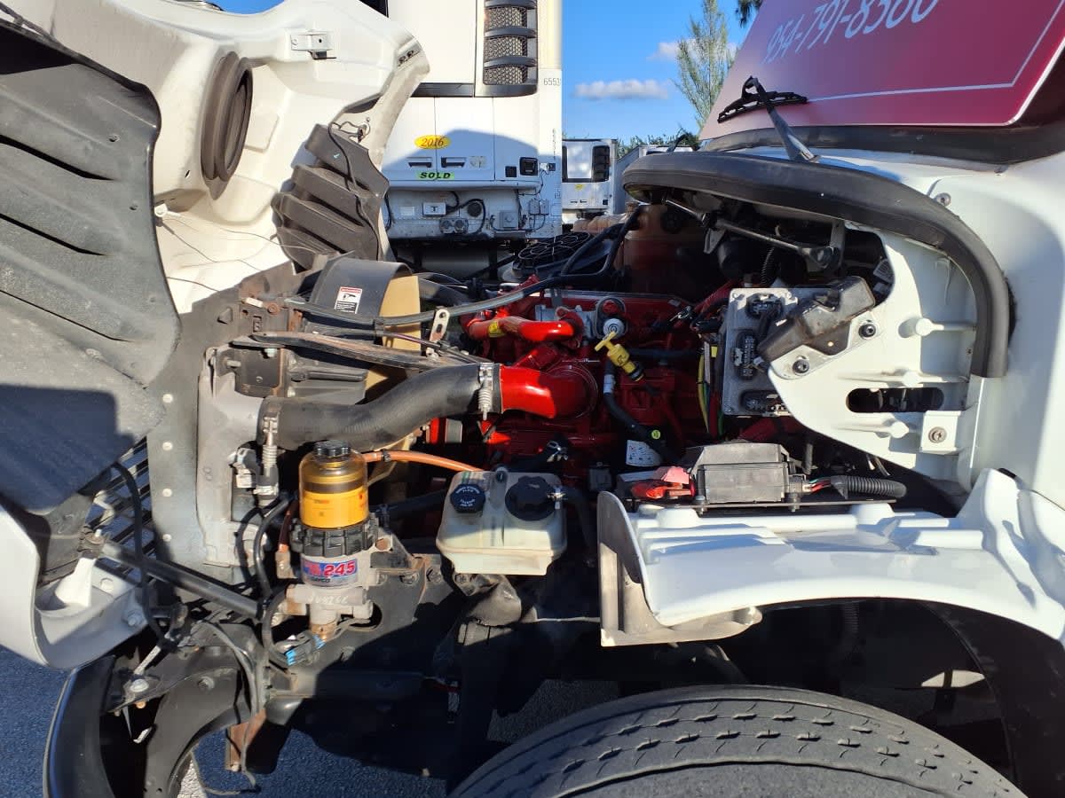 2018 Freightliner/Mercedes M2 106 757446