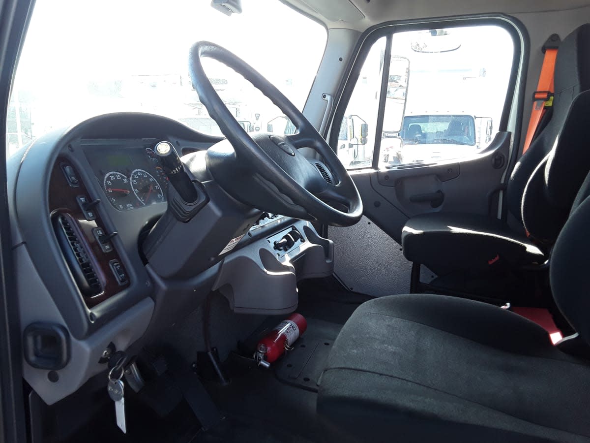 2018 Freightliner/Mercedes M2 106 757455