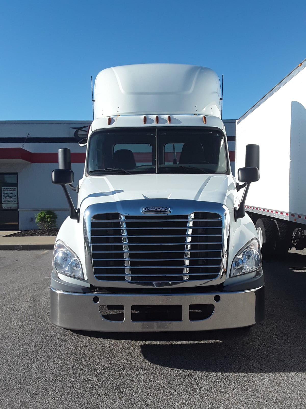 2018 Freightliner/Mercedes CASCADIA 125 757579