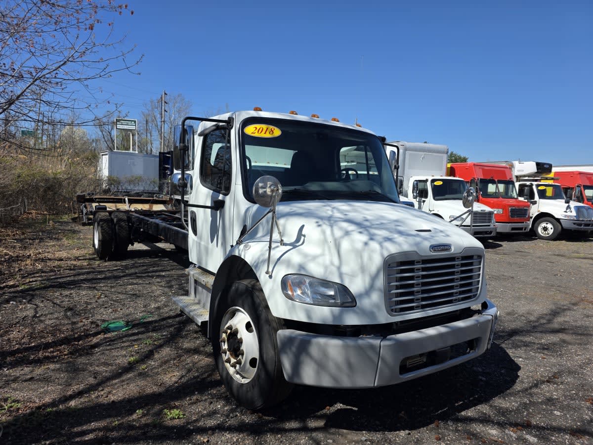 2018 Freightliner/Mercedes M2 106 757609
