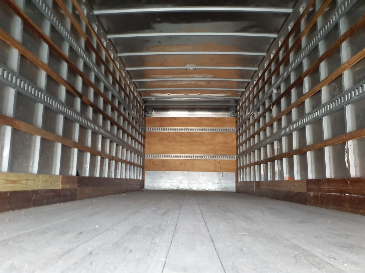 2018 Freightliner/Mercedes M2 106 757736