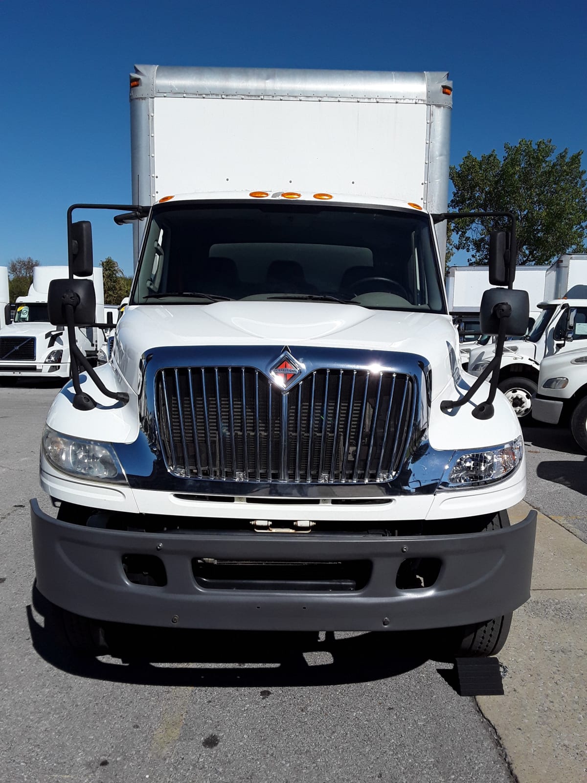 2018 Navistar International 4300 757802