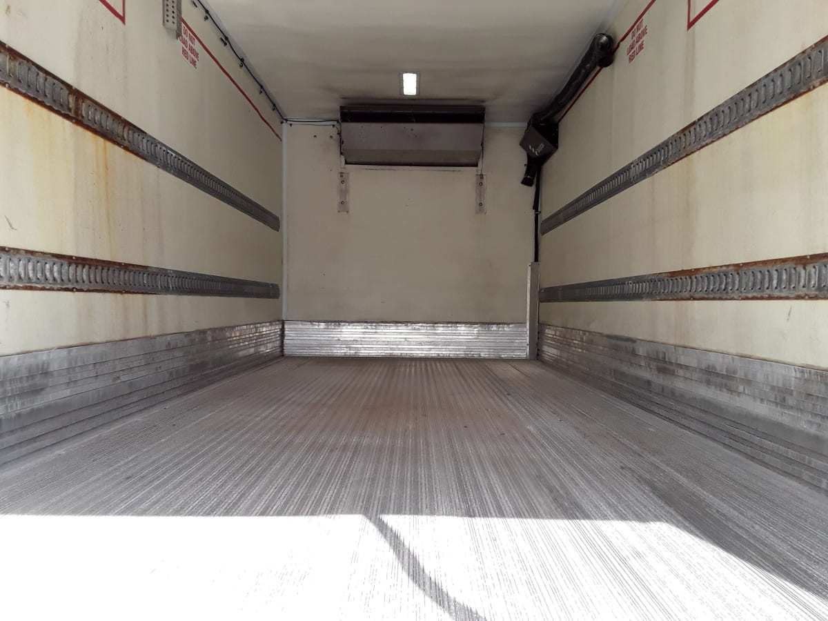 2018 Hino 258 757820