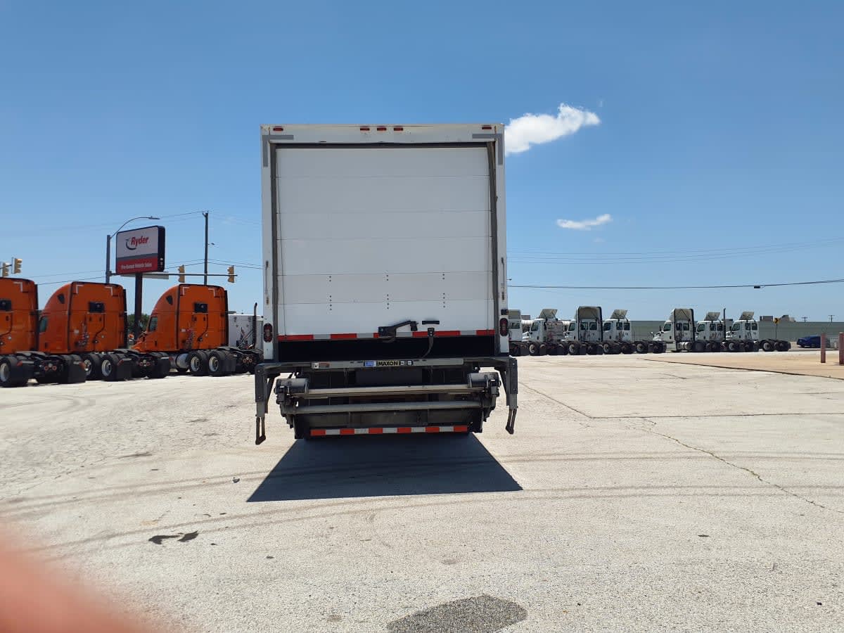 2018 Navistar International 4300 757828