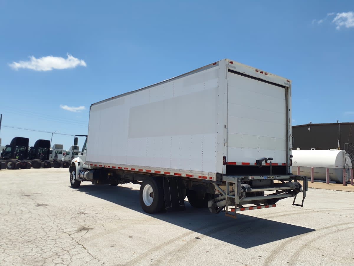 2018 Navistar International 4300 757828