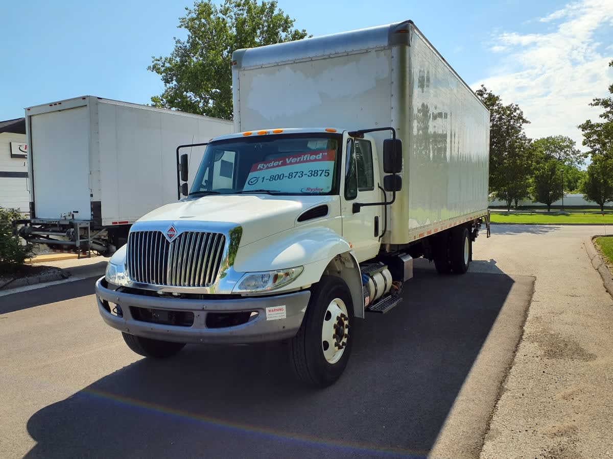 2018 Navistar International 4300 757834