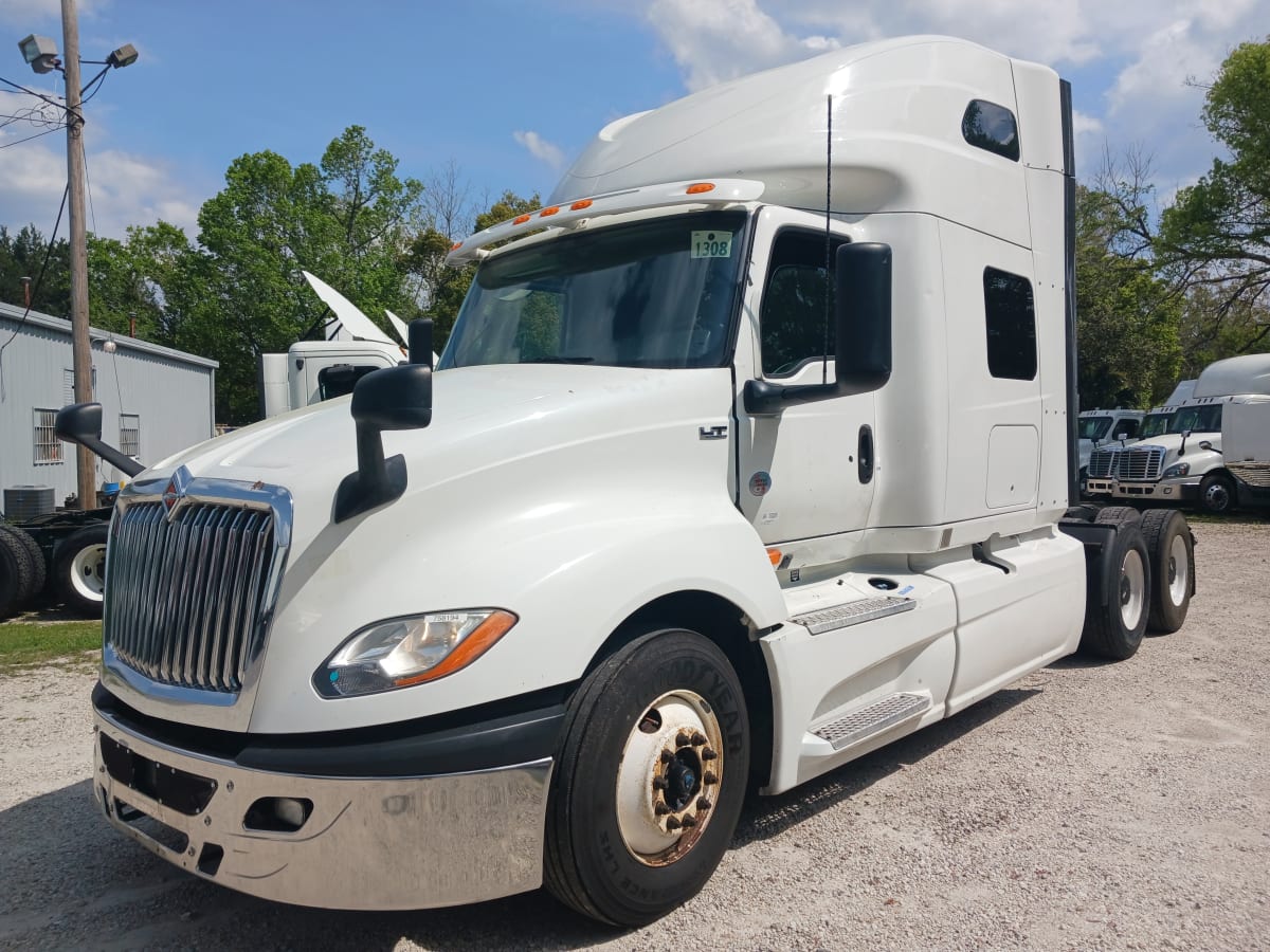 2018 Navistar International LT625 SLPR CAB 758194