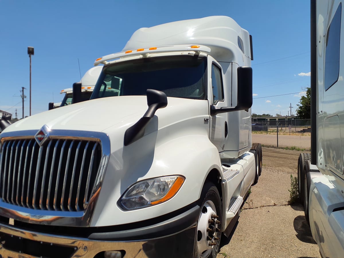 2018 Navistar International LT625 SLPR CAB 758769