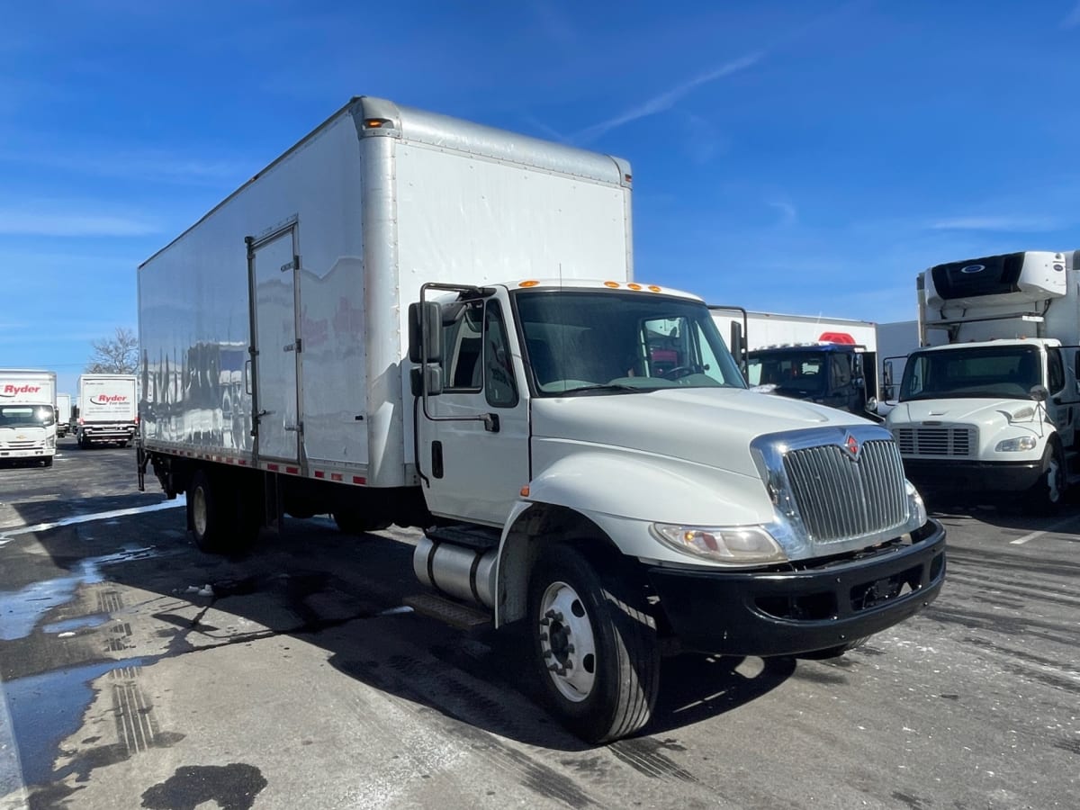 2018 Navistar International 4300 758780