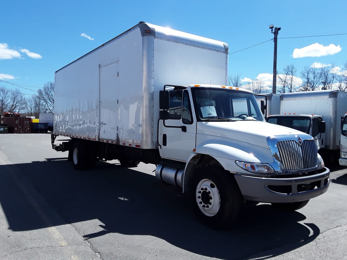 2018 Navistar International 4300 759402