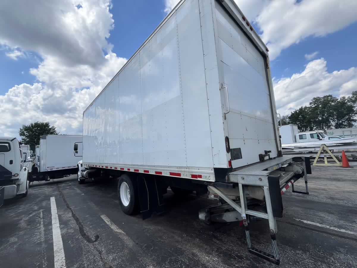 2018 International 4300 in Beltsville, MD — photo 6
