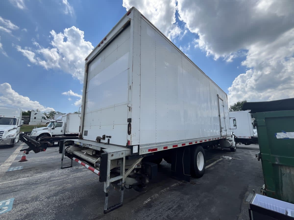 2018 International 4300 in Beltsville, MD — photo 4