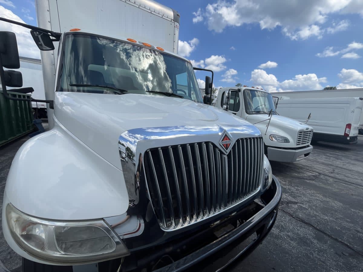 2018 International 4300 in Beltsville, MD — photo 2