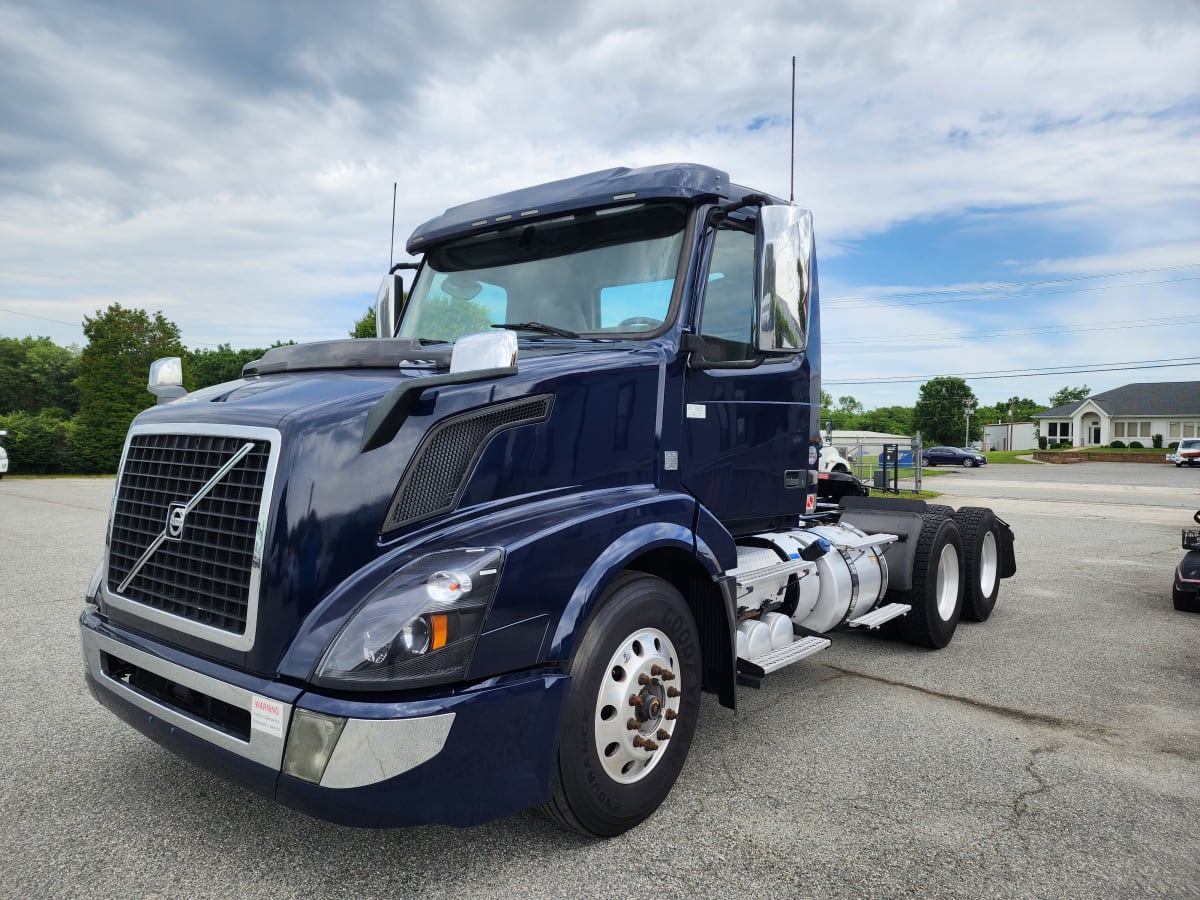 2018 Volvo VNL64TRACTOR 759442